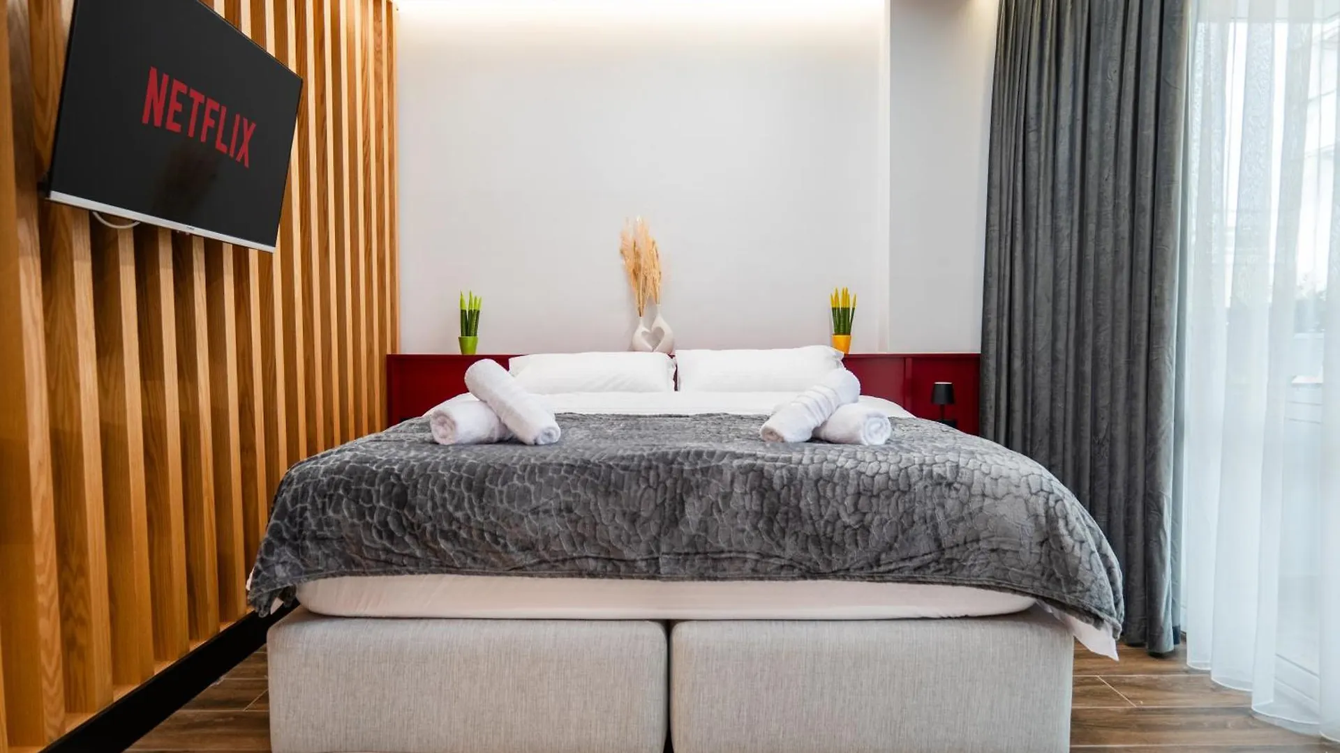 Al Apartments Tirana