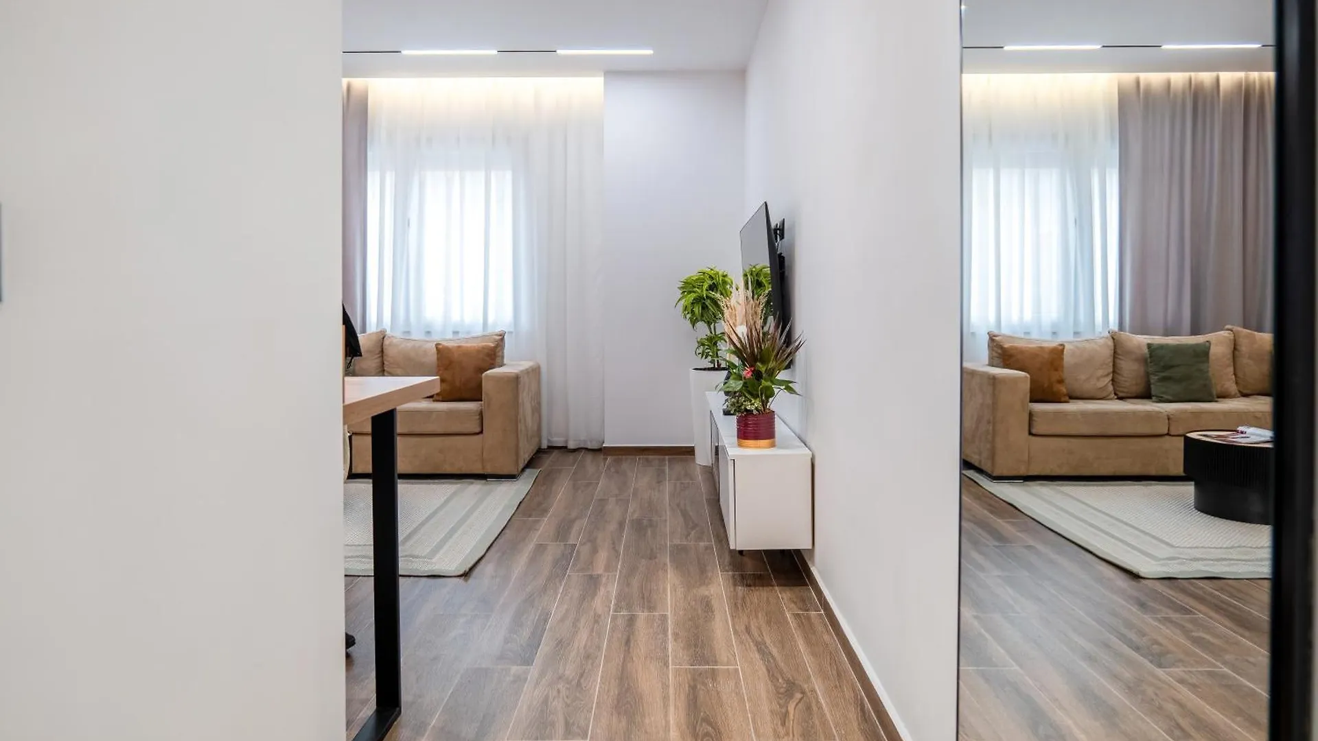 Al Apartments Tirana